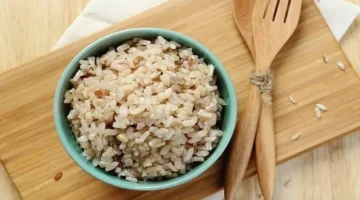 سحب الأرز بالحصى من الأسواق الأمريكية يفضح مخاطر التلوث الغذائي على المستهلكين